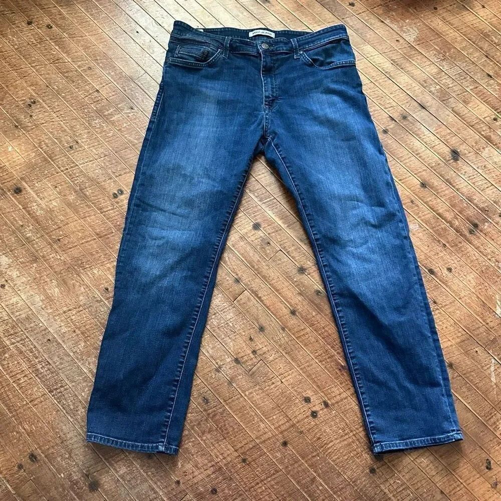 Mavi distressed Zach straight leg 36x30 normcore pants